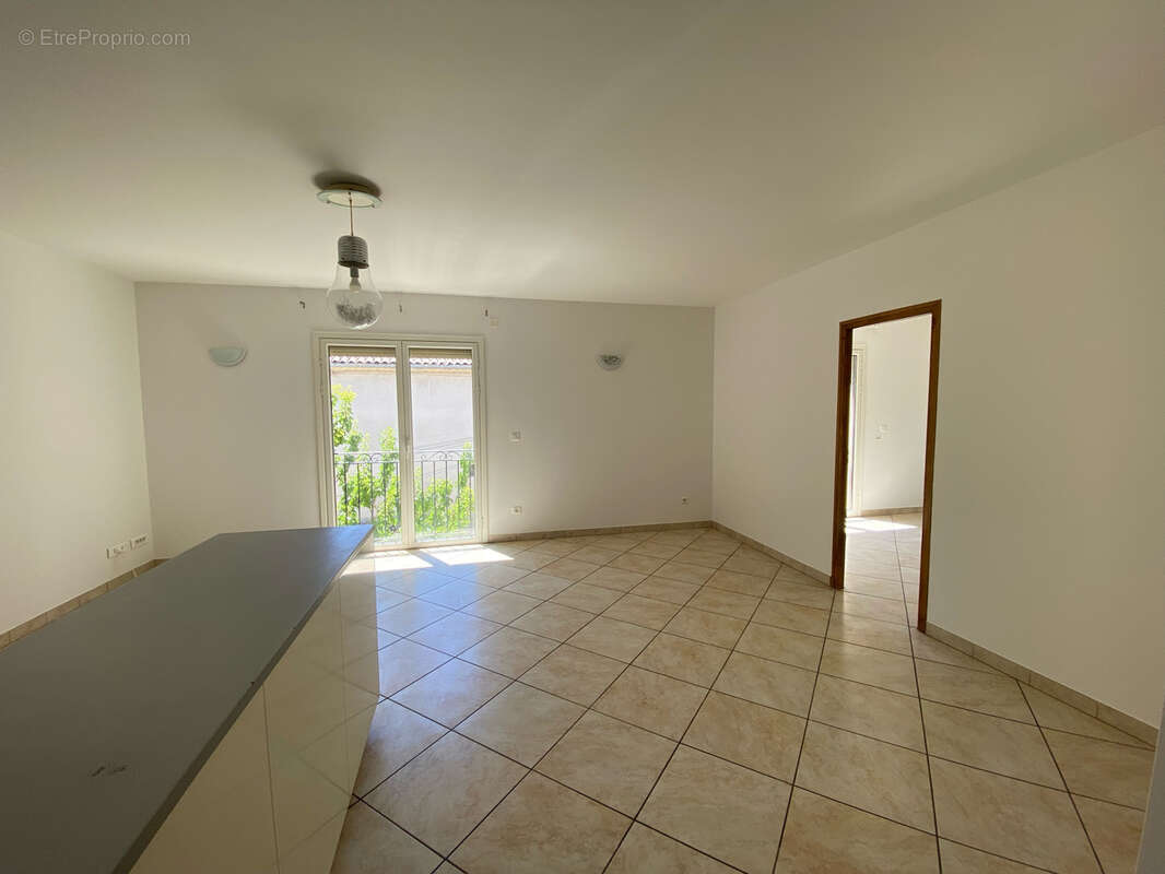 Appartement à CABRIES