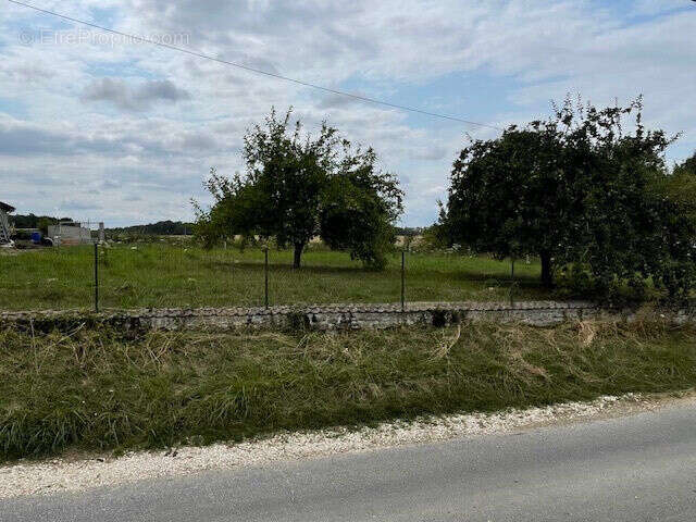 Photo 2 - Terrain à JOUY-SUR-MORIN