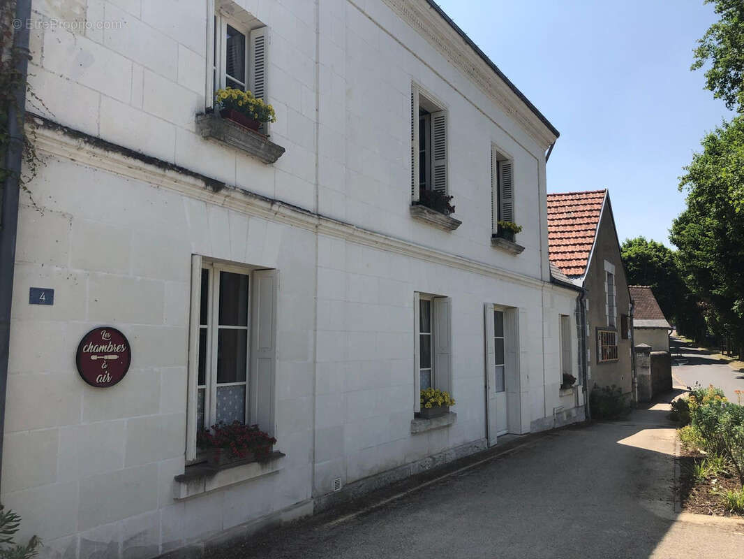 Maison à AZAY-SUR-CHER