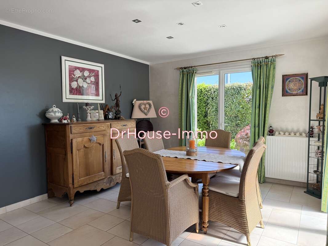 Maison à BREVIANDES