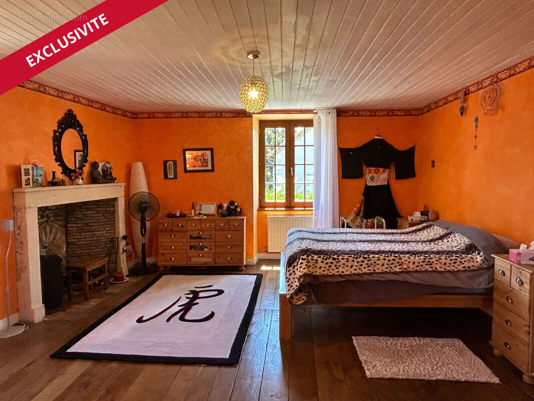 Maison à USSON-DU-POITOU