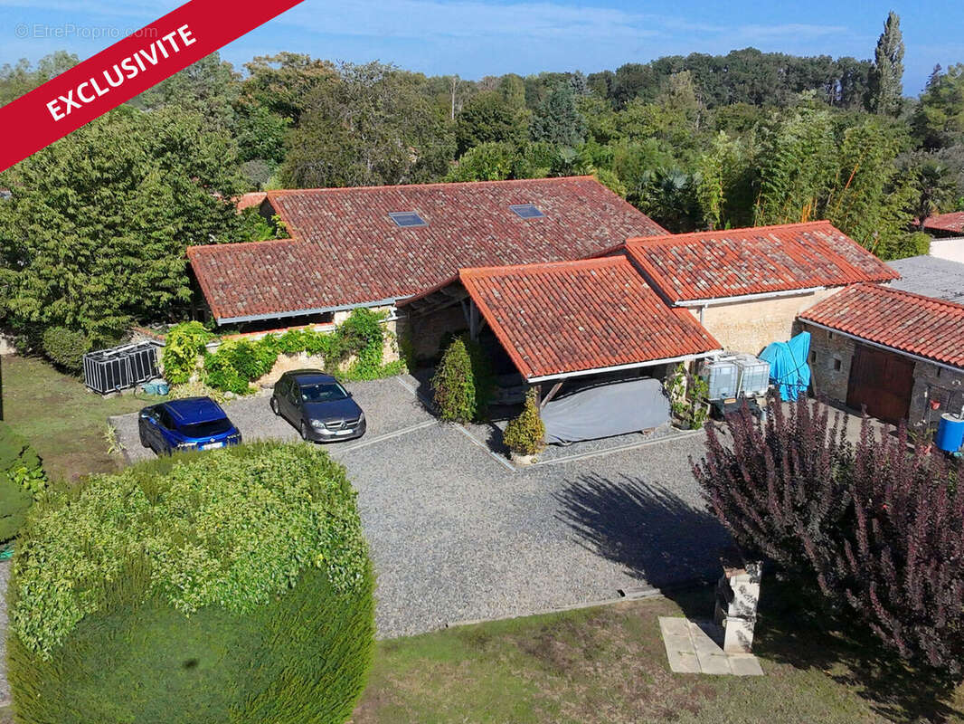 Maison à USSON-DU-POITOU