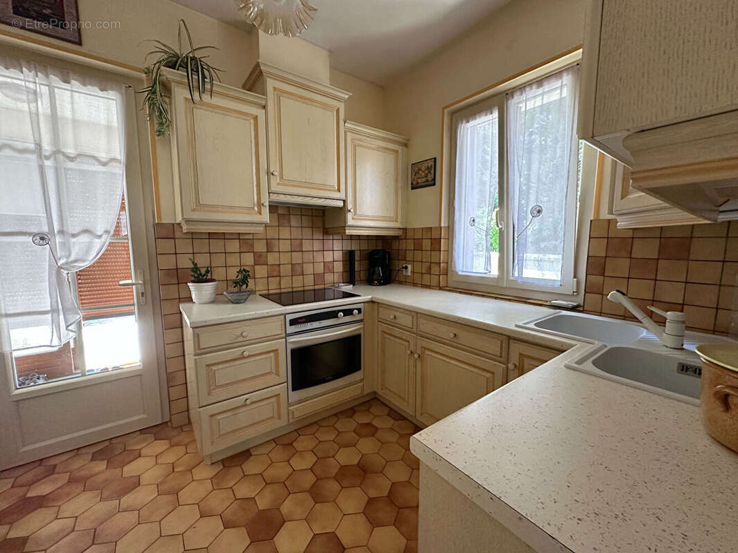 Maison à ONCY-SUR-ECOLE