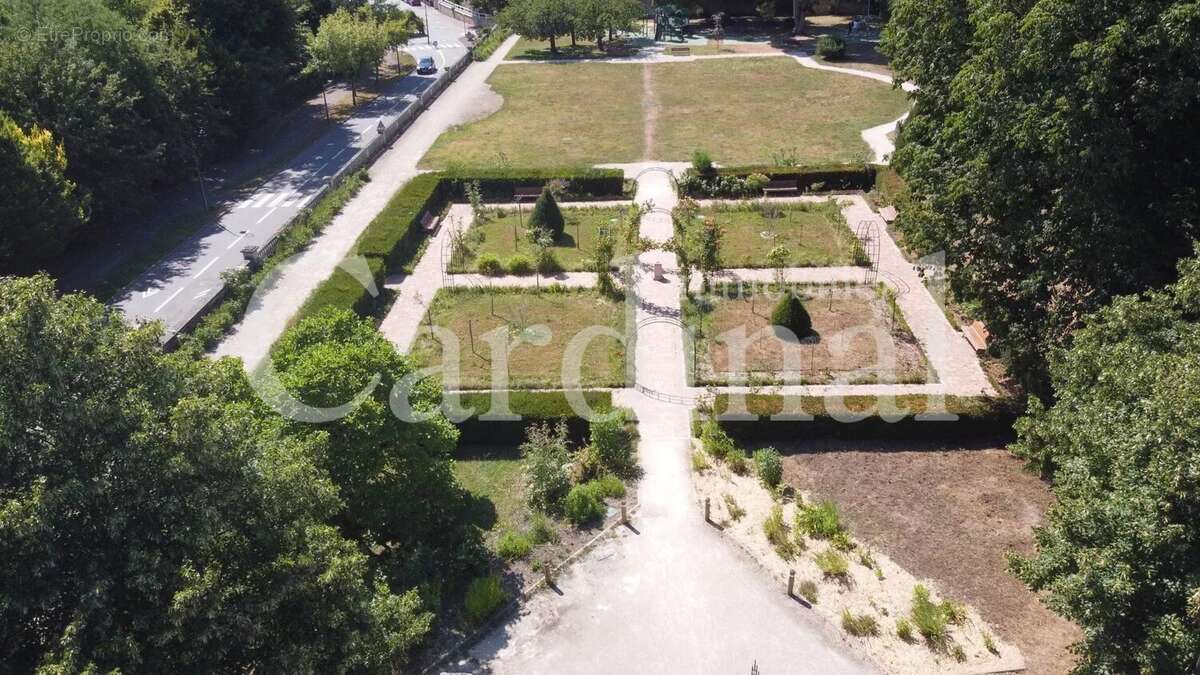 Appartement à NOISY-LE-ROI