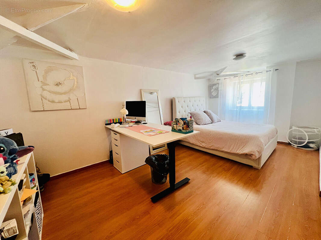 Maison à CAGNES-SUR-MER