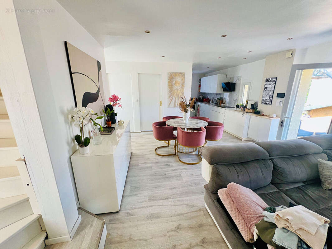 Maison à CAGNES-SUR-MER