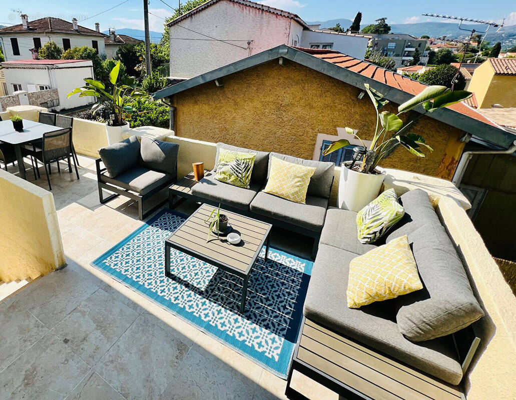 Maison à CAGNES-SUR-MER