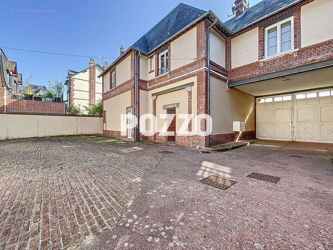 Appartement à DEAUVILLE