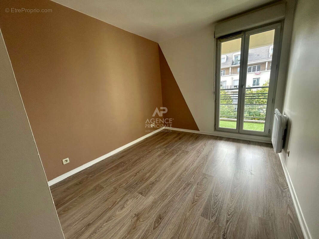 Appartement à CARRIERES-SOUS-POISSY
