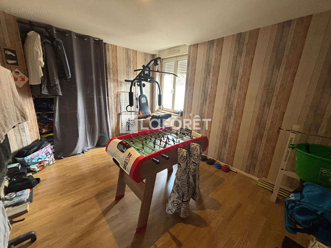 Appartement à FALAISE