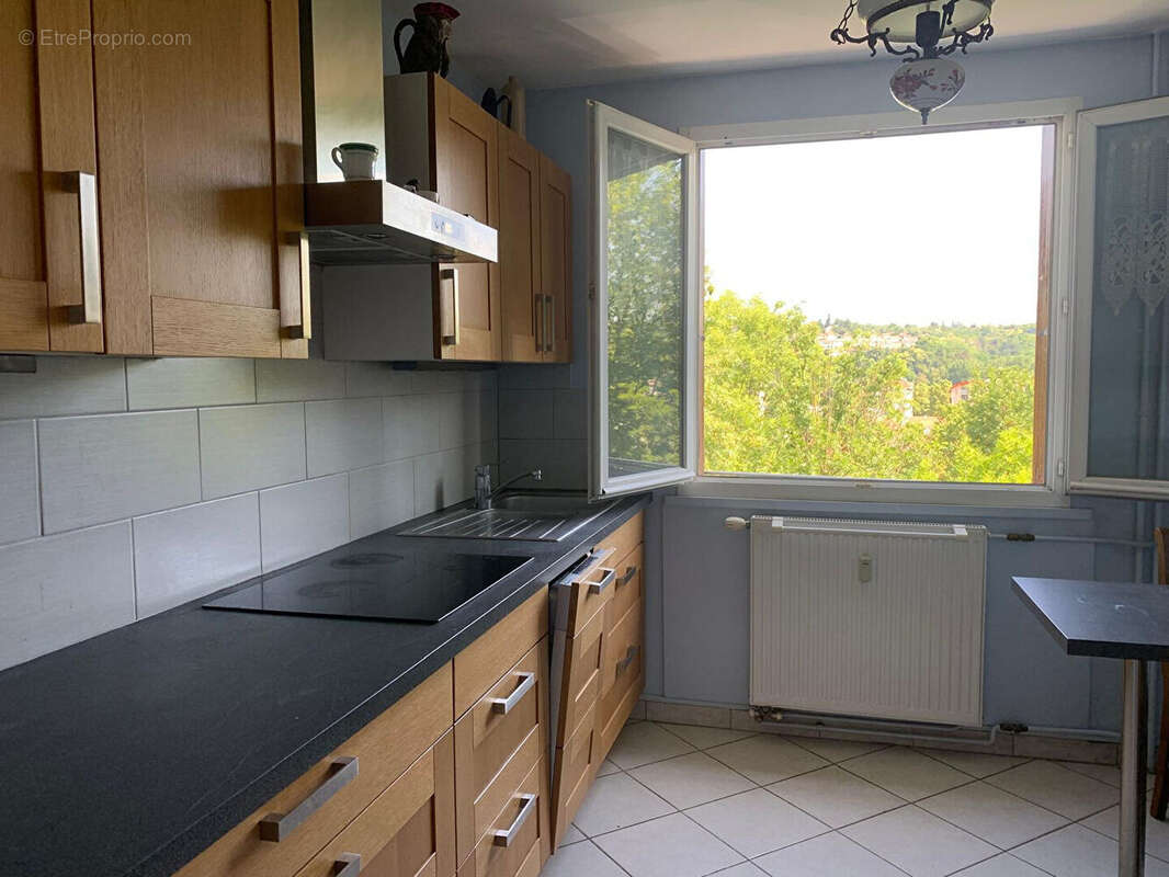 Appartement à BOURGOIN-JALLIEU