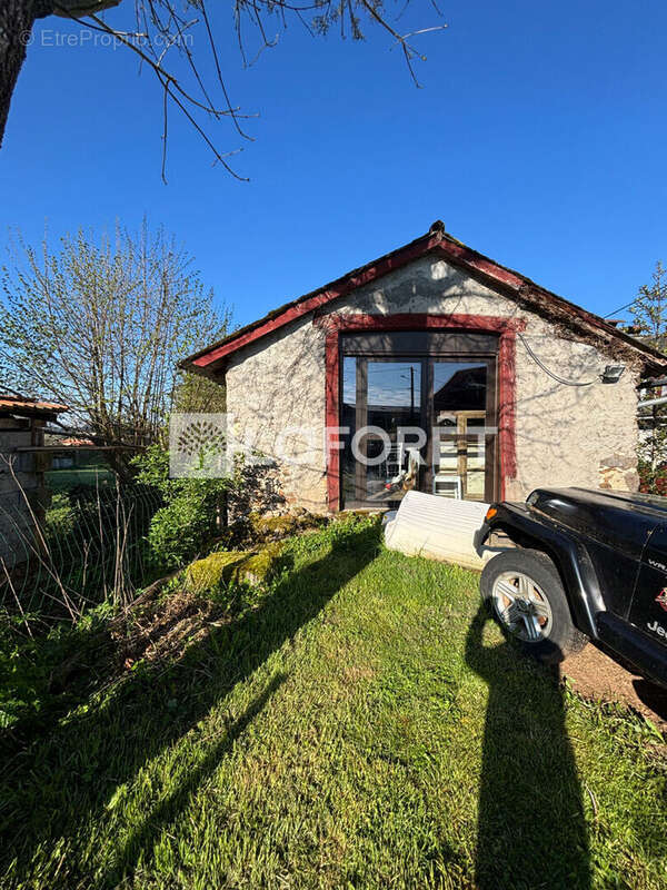 Maison à SAINT-VICTOR