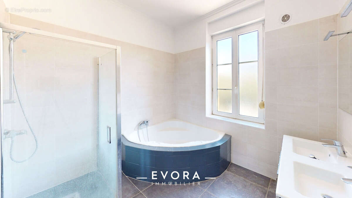 Appartement à LONGEVILLE-LES-METZ