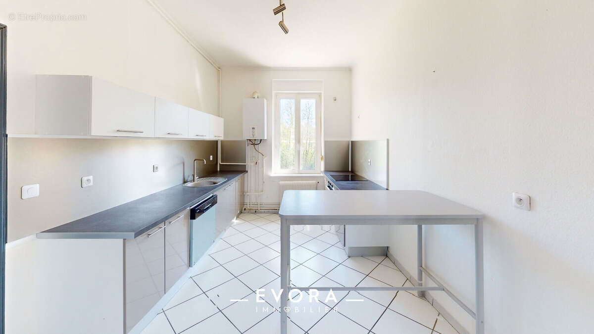 Appartement à LONGEVILLE-LES-METZ