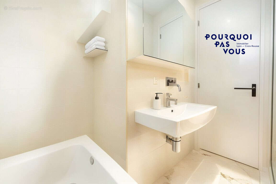 Appartement à LYON-4E