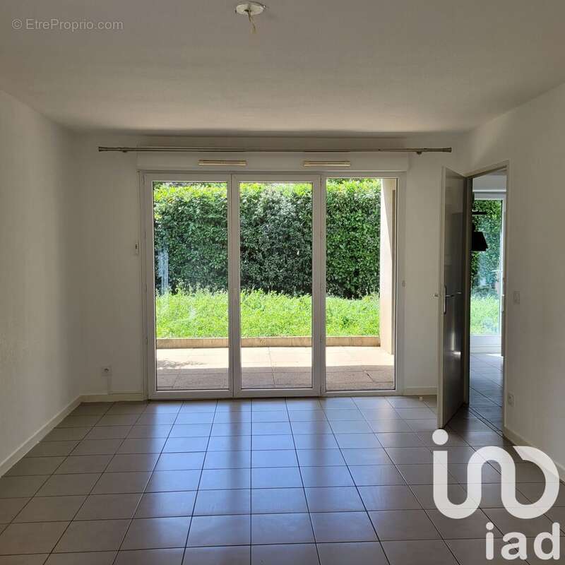 Photo 4 - Appartement à VAULX-EN-VELIN