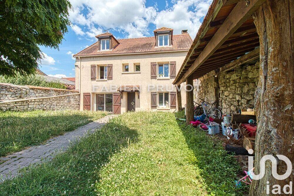 Photo 1 - Maison à PIERRELAYE