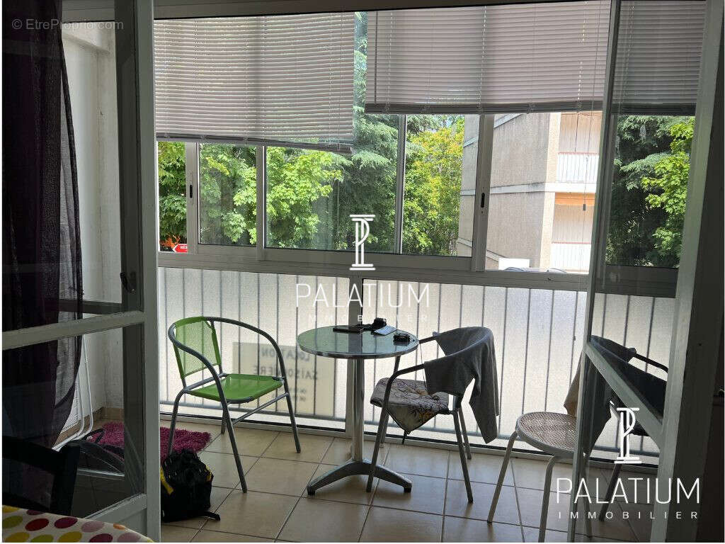 Appartement à GREOUX-LES-BAINS