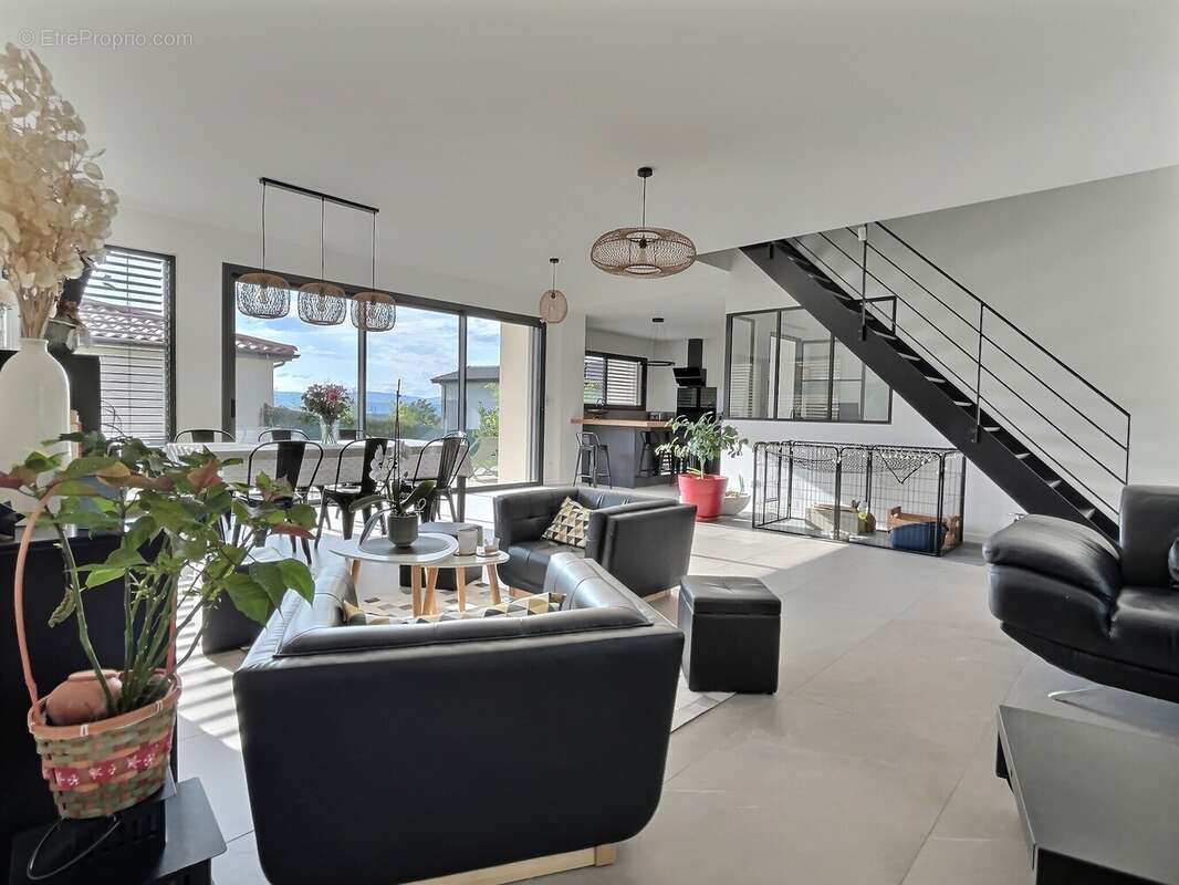 Maison à SAINT-GERMAIN-AU-MONT-D&#039;OR