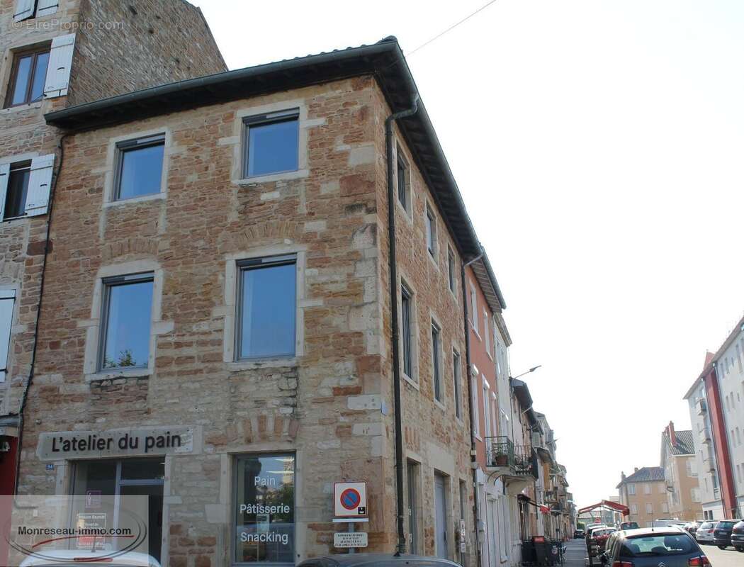 Appartement à SAINT-LAURENT-SUR-SAONE