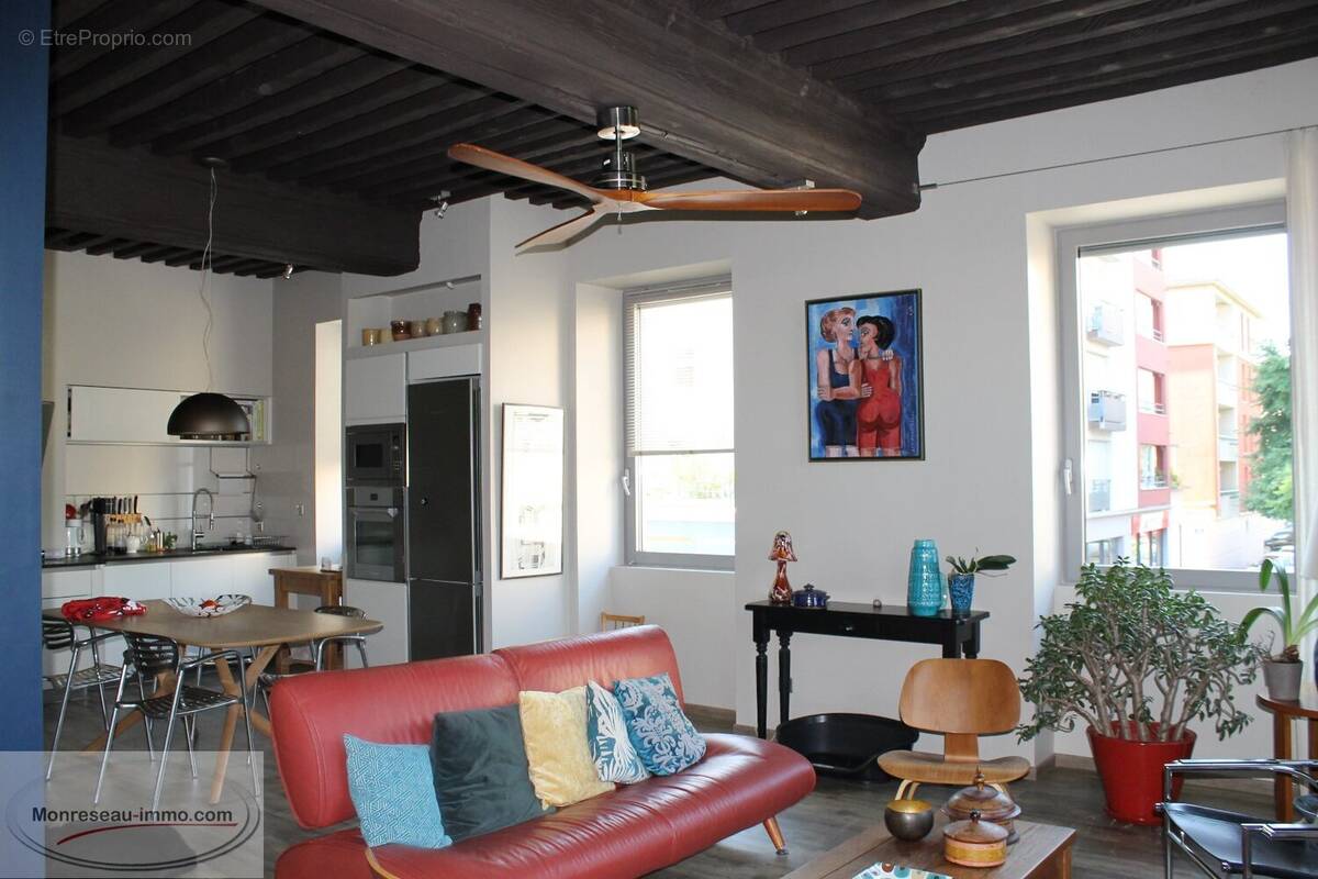 Appartement à SAINT-LAURENT-SUR-SAONE