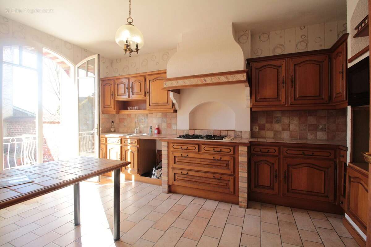 Maison à CHOISY-AU-BAC