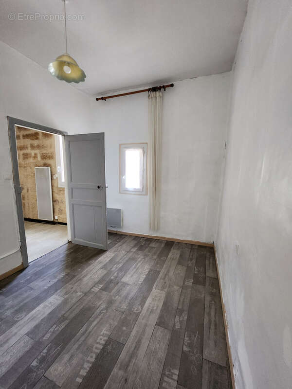 Maison à ALIGNAN-DU-VENT