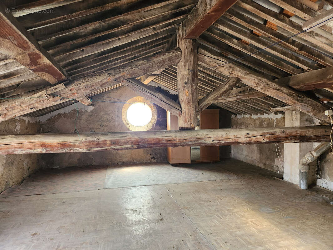 Maison à ALIGNAN-DU-VENT