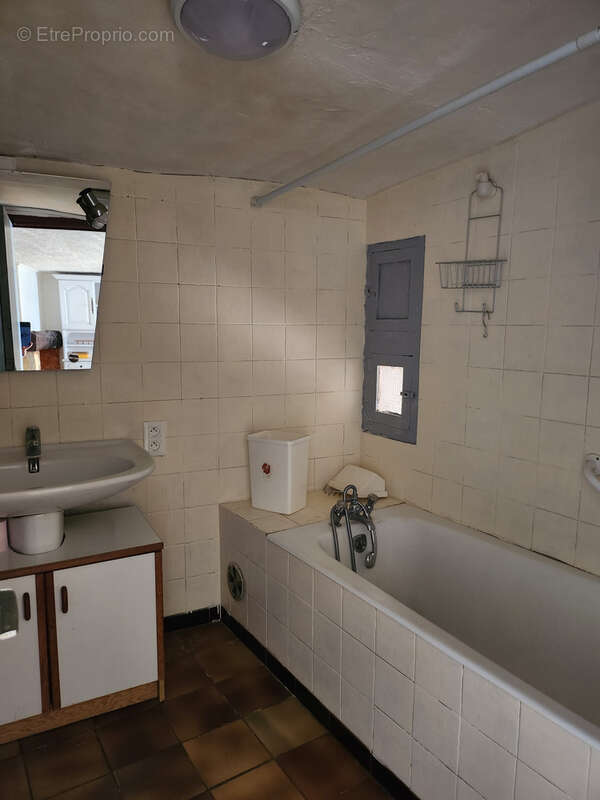 Maison à ALIGNAN-DU-VENT