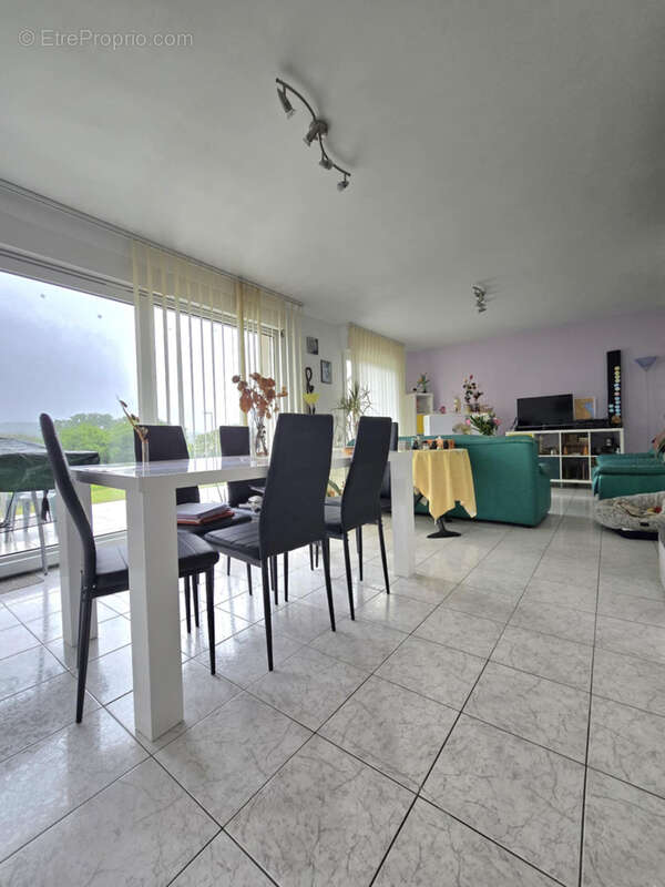 Maison à MARLES-LES-MINES