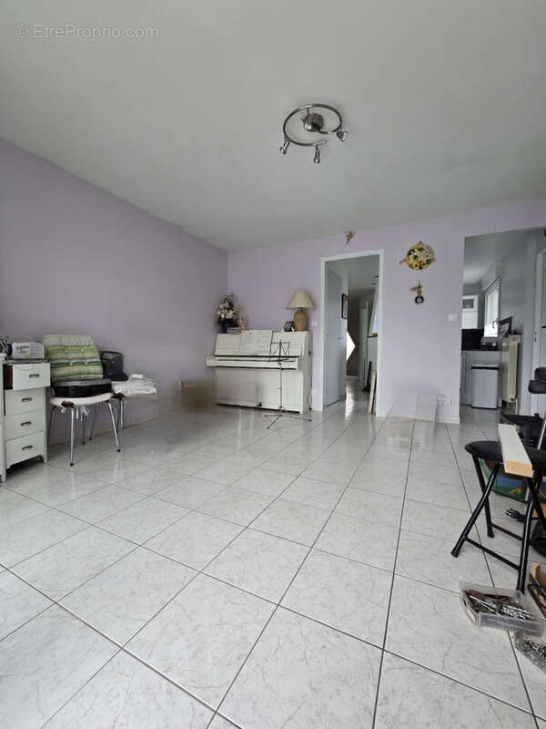 Maison à MARLES-LES-MINES