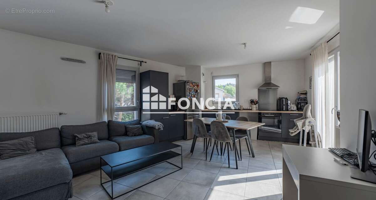 Appartement à PONT-EVEQUE