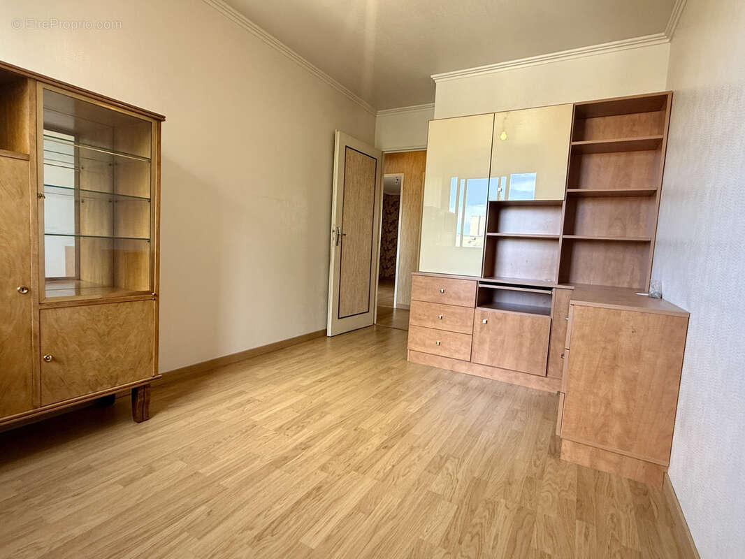 Appartement à OULLINS