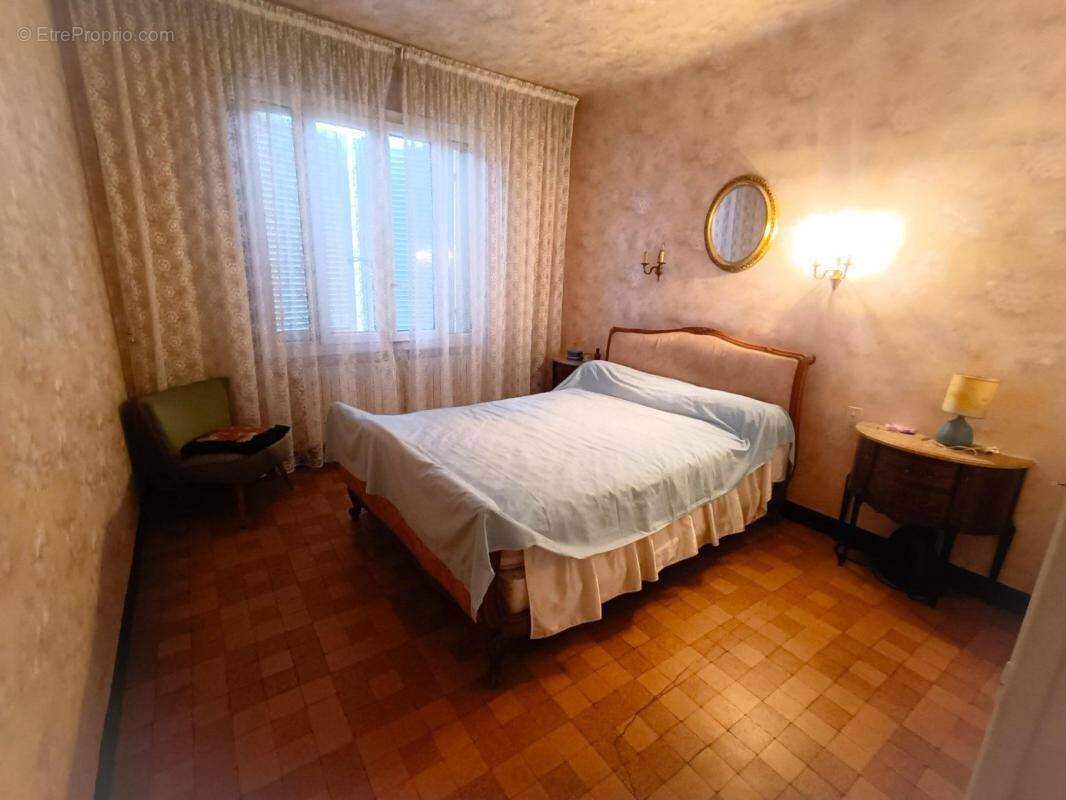 Maison à LE CANNET-DES-MAURES