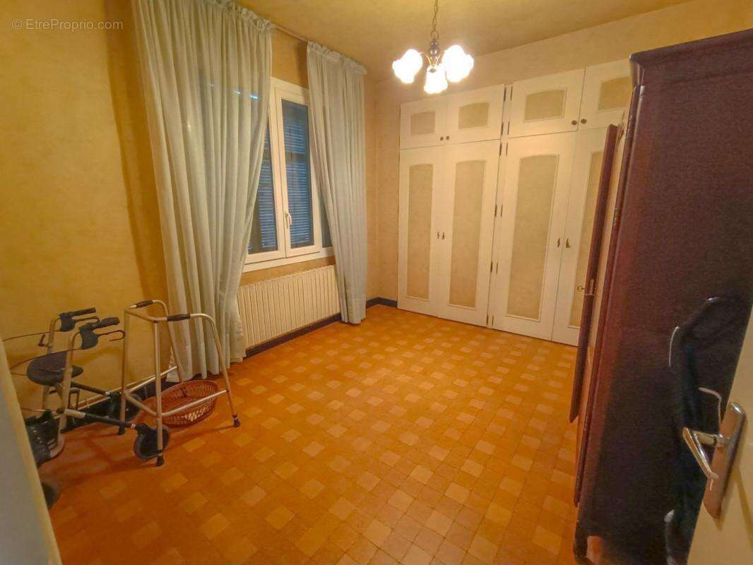 Maison à LE CANNET-DES-MAURES