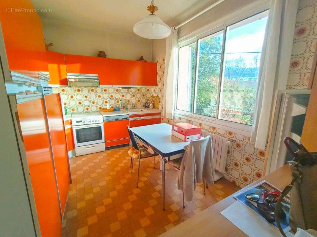 Maison à LE CANNET-DES-MAURES