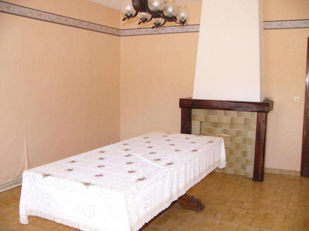 Maison à CAMBLAIN-CHATELAIN