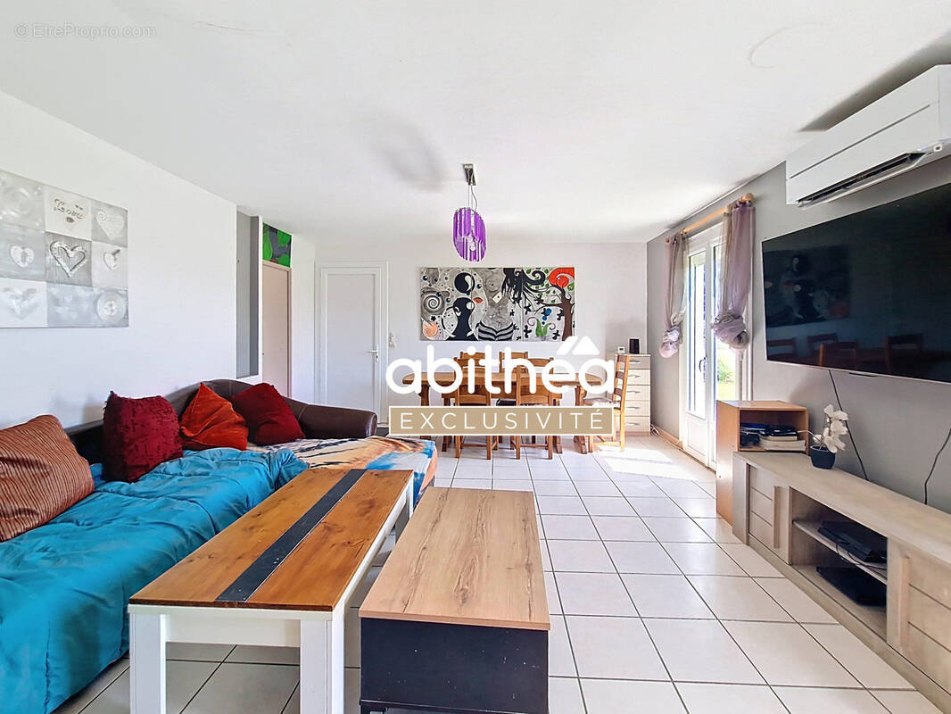 Maison à JARNAC-CHAMPAGNE