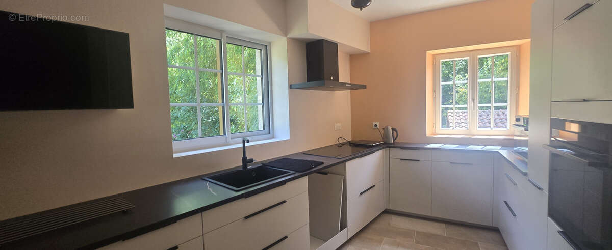 Maison à GAGNAC-SUR-CERE