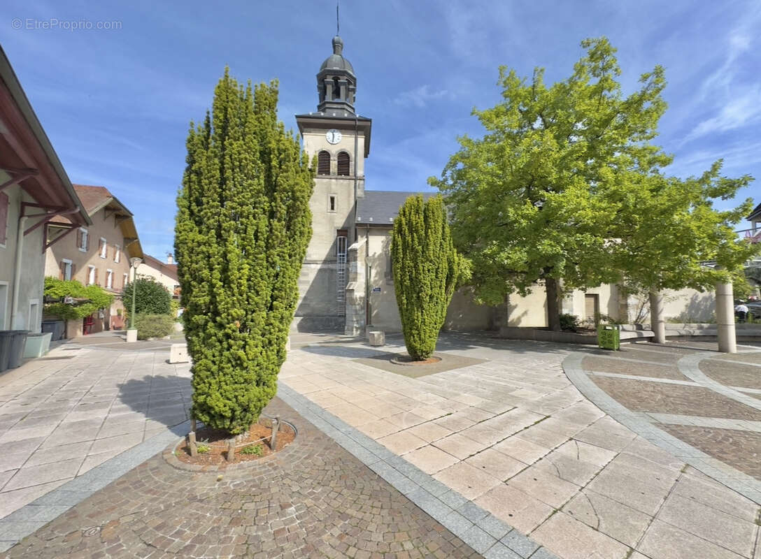 Maison à VILLE-LA-GRAND