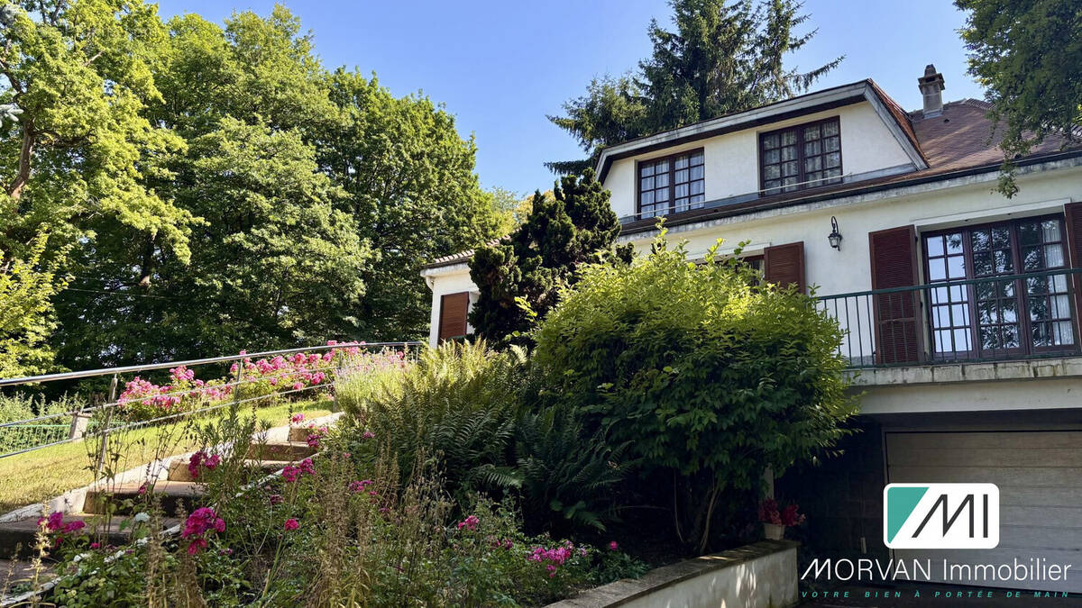 Maison à LEVIS-SAINT-NOM