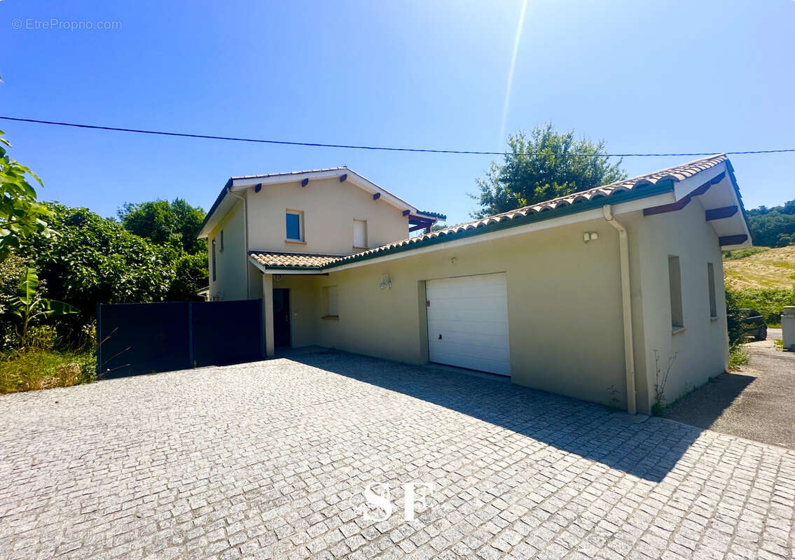 Maison à BON-ENCONTRE