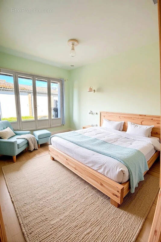 Appartement à DONVILLE-LES-BAINS