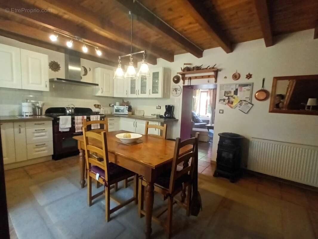 Maison à MONTEMBOEUF