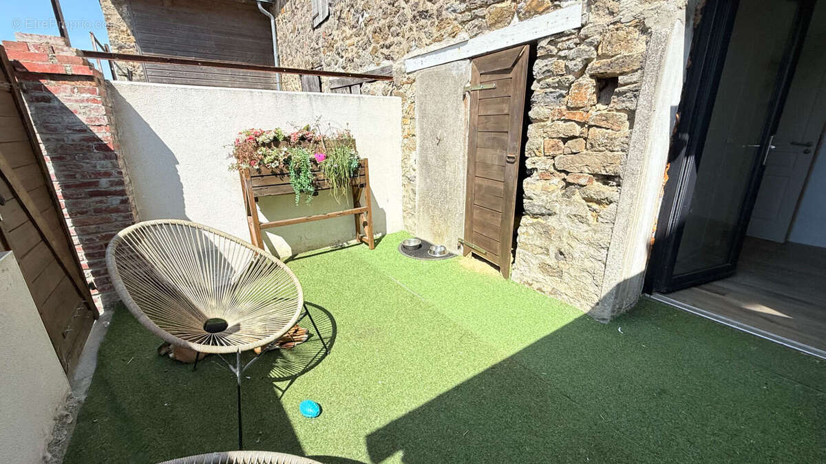 Maison à LA BACONNIERE