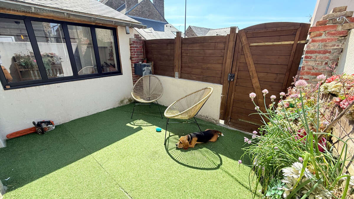 Maison à LA BACONNIERE