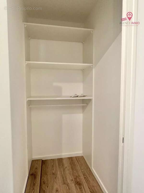 Appartement à SAINTE-FOY-LES-LYON