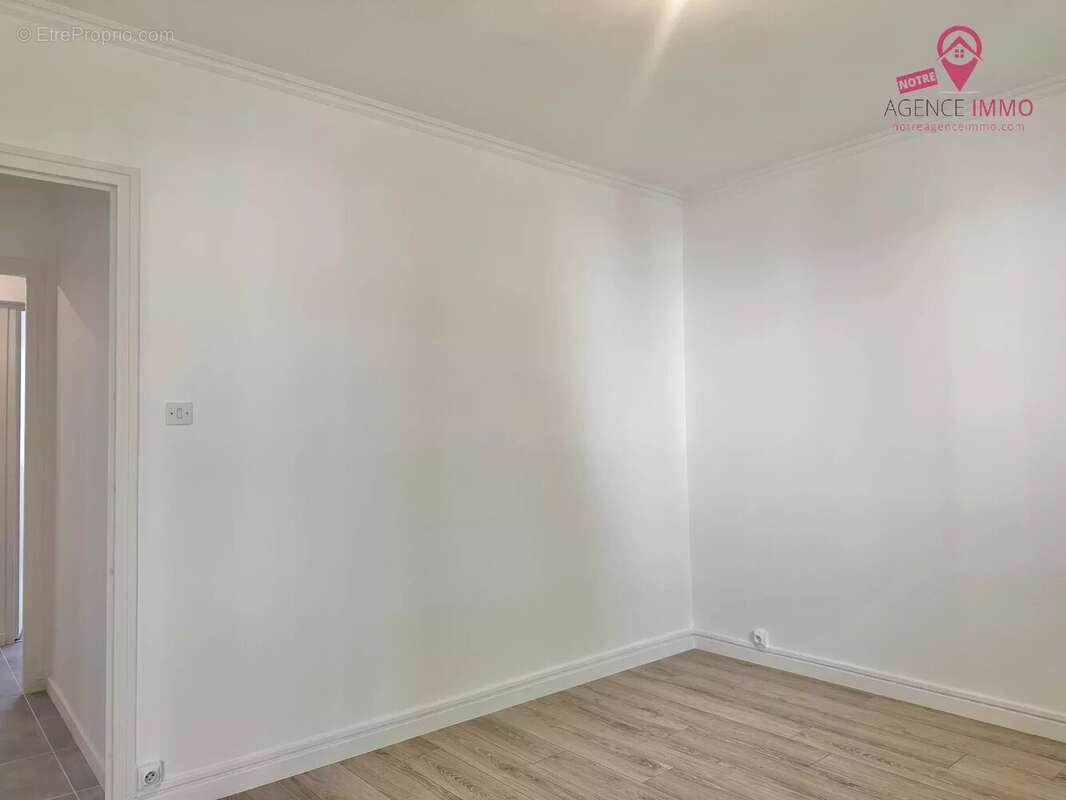 Appartement à SAINTE-FOY-LES-LYON