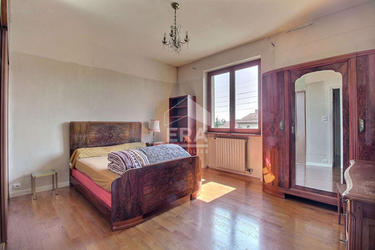 Maison à CLERMONT-FERRAND