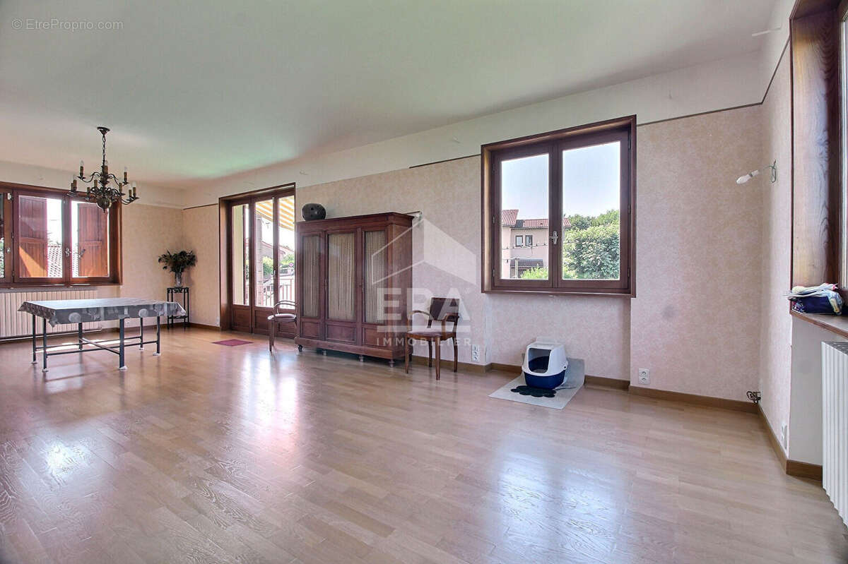 Maison à CLERMONT-FERRAND